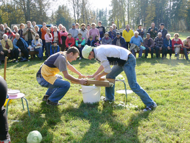 Mittetulundusühingute korraldatud üritused annavad külaelule hoogu.  Foto: Marika Parv / MTÜ Kodukant Võrumaa