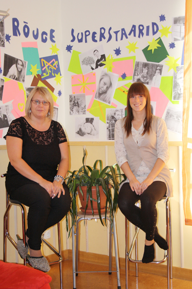 Tegusad noortekeskuse naised Kerli Kõiv ja Elina Järv. Foto: MAARJA KAIV