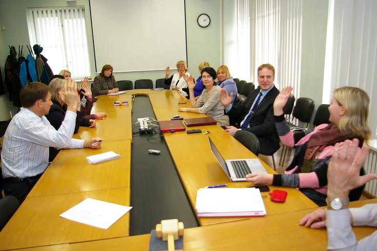 Hetk Võru linna hariduskorralduse töörühma hääletamisest  FOTO: Võru linnavalitsus 