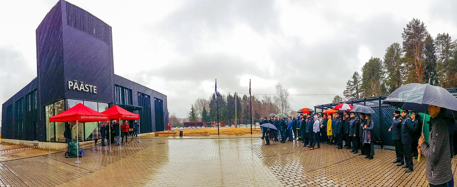 Vastseliina päästekomando on esimene päästekomandode tüüphoone, mille järgi plaanitakse tulevikus rajada ligi kümme hoonet üle Eesti. FOTOD: Aigar Nagel