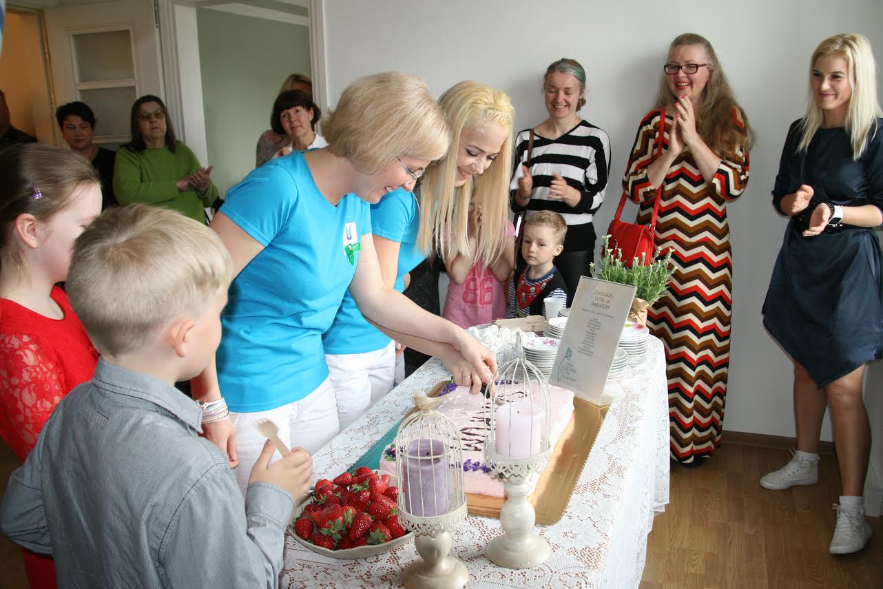 1. mail avati pidulikult uus keha ja meele tervisekeskus Sakrum, mis on varustatud ainulaadse seljavenituspingiga Eestis. Keskus asub Võru keskväljaku ääres Tartu mnt 25. Foto: HELERI LAKUR