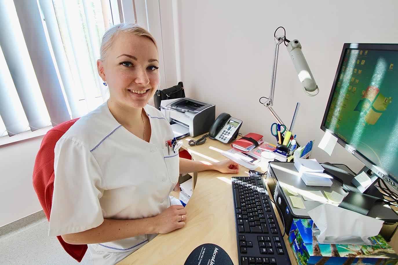 Ilona Bahmatšev on Lõuna-Eesti haigla psühhiaatriaosakonna õena töötanud kaks aastat. Foto: KALEV ANNOM