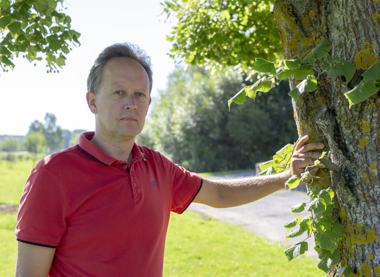 Rõuge väikemetsaomanik Aigar Paas näeb metsa mitmekülgse ökosüsteemina. Foto: AIGAR NAGEL