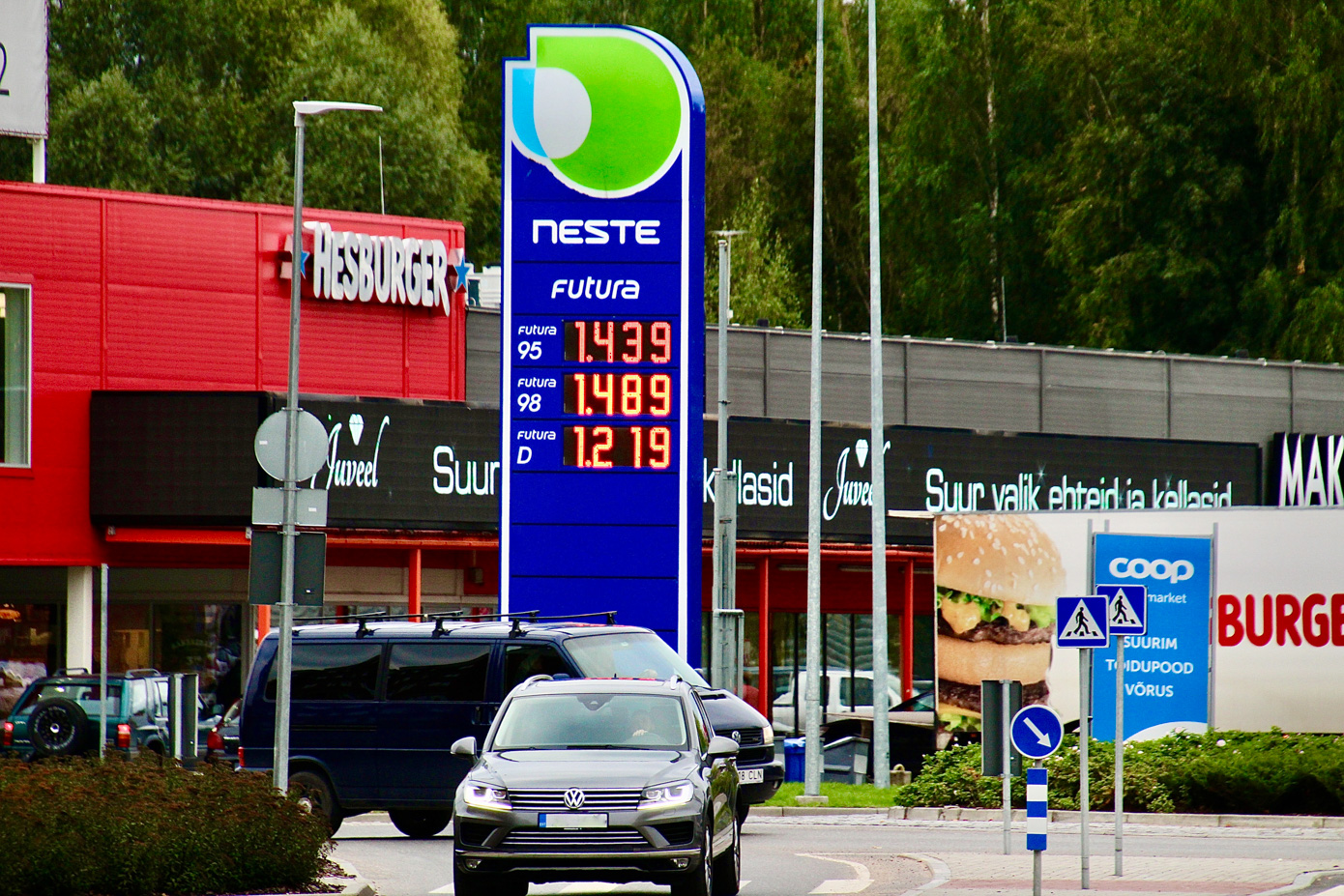 Mootorikütuse hinnad  16. septembril 2021 Võrus.