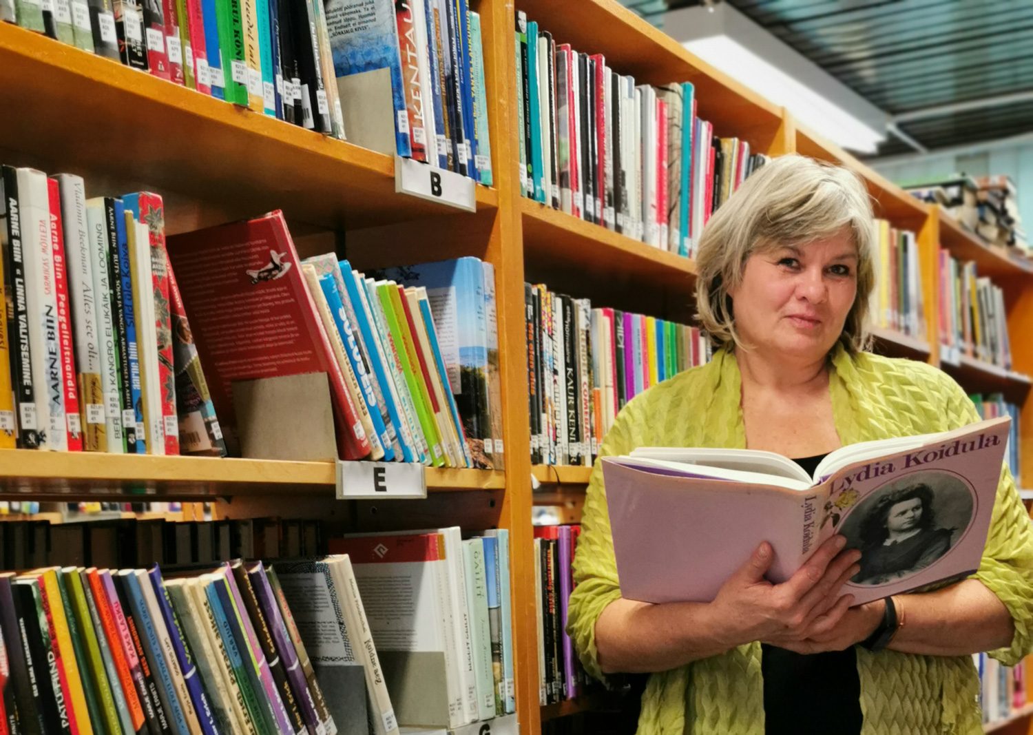Linda raamatukogu direktor Liana Allas on tänulik Antsla valla juhile Avo Kirsbaumile, kes on alati valmis muresid kuulama ja lahendusi leidma. Foto: ERLE ALLAS