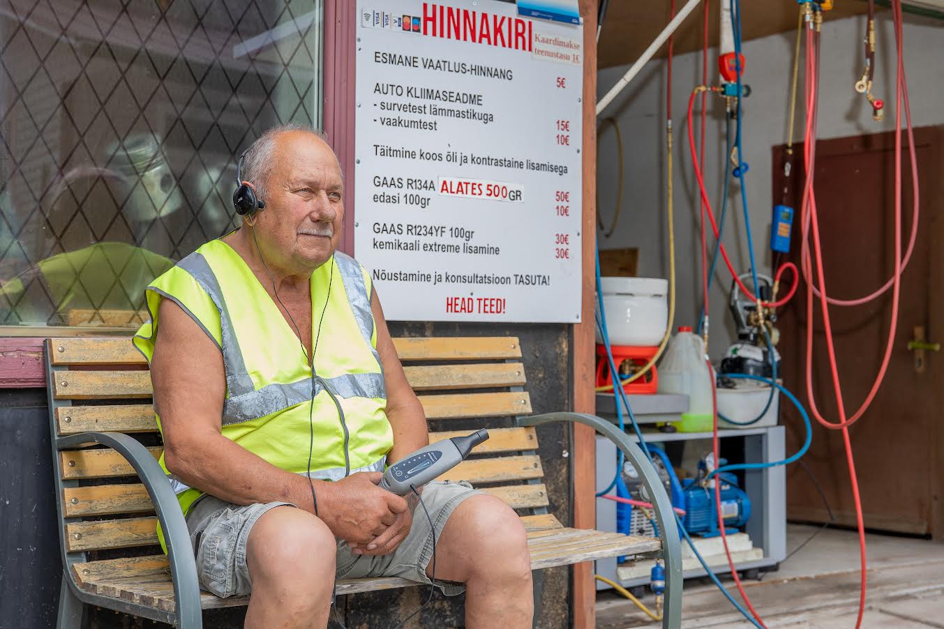 Kliimaseadmetele keskendunud Olav Nassar toob jahutusseadmete enim levinud rikete põhjustena esile elektrilised probleemid, korrosiooni ning kummidetailide vananemise. Foto: AIGAR NAGEL