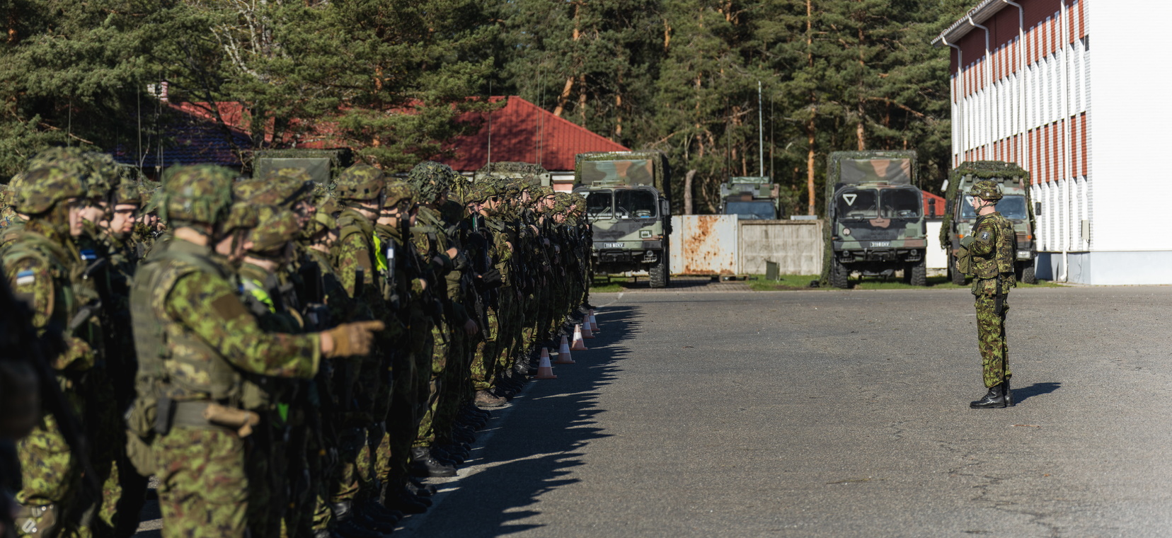 Riik kutsub üle 600 kaitseliitlase lisaõppekogunemisele Okas FOTO: Mil.ee