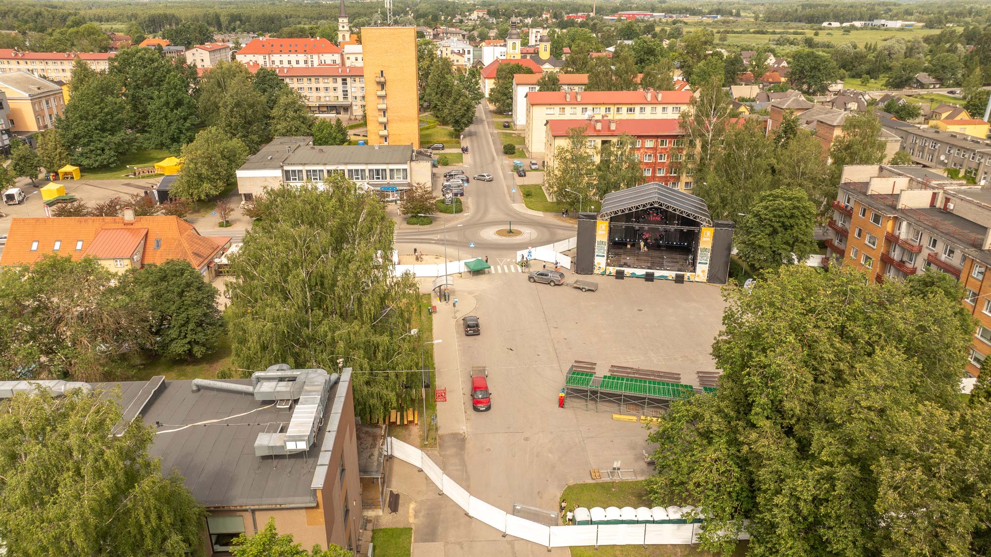 5Miinust ja Puuluup avavad Võru pärimustantsu festivali FOTO: Aigar  Nagel