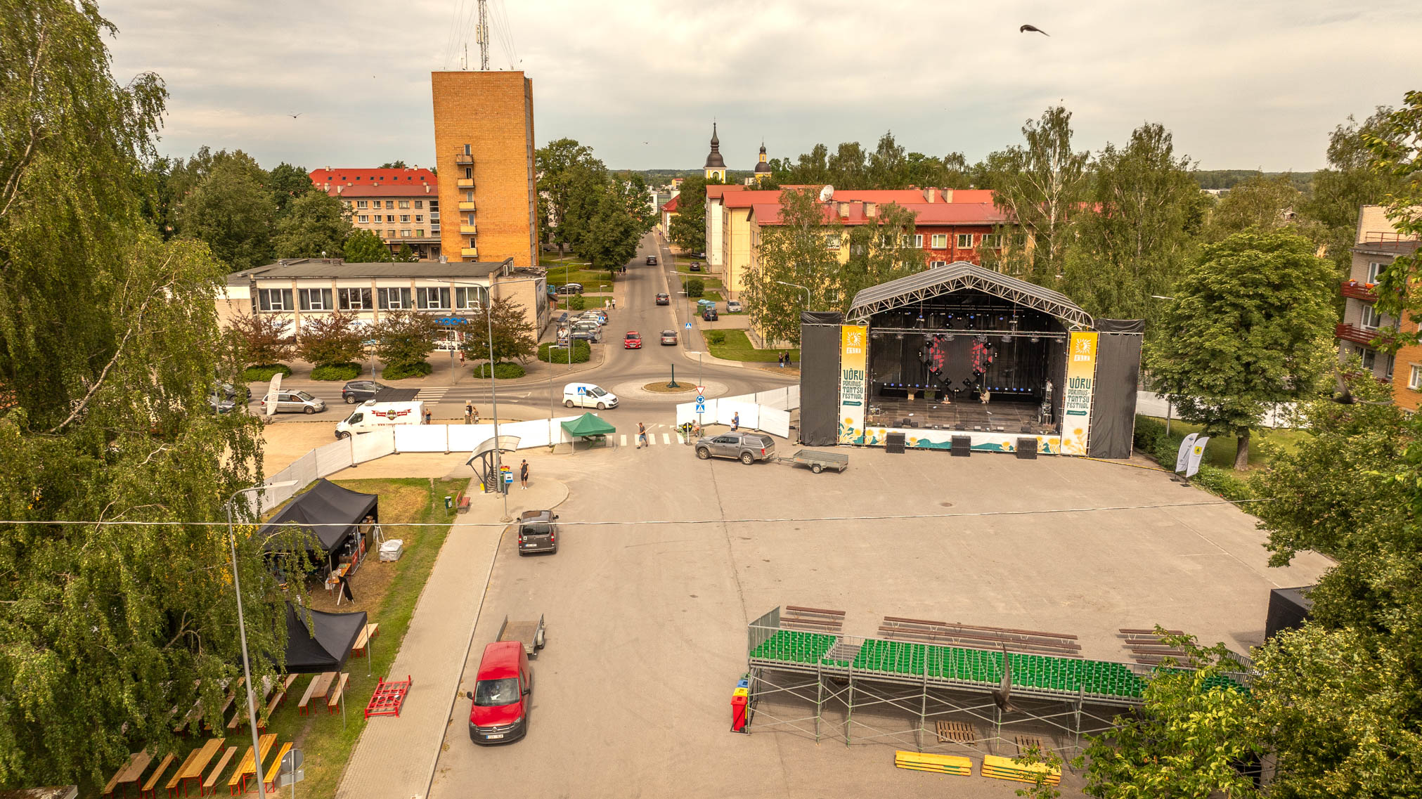 5Miinust ja Puuluup avavad Võru pärimustantsu festivali FOTO: Aigar  Nagel