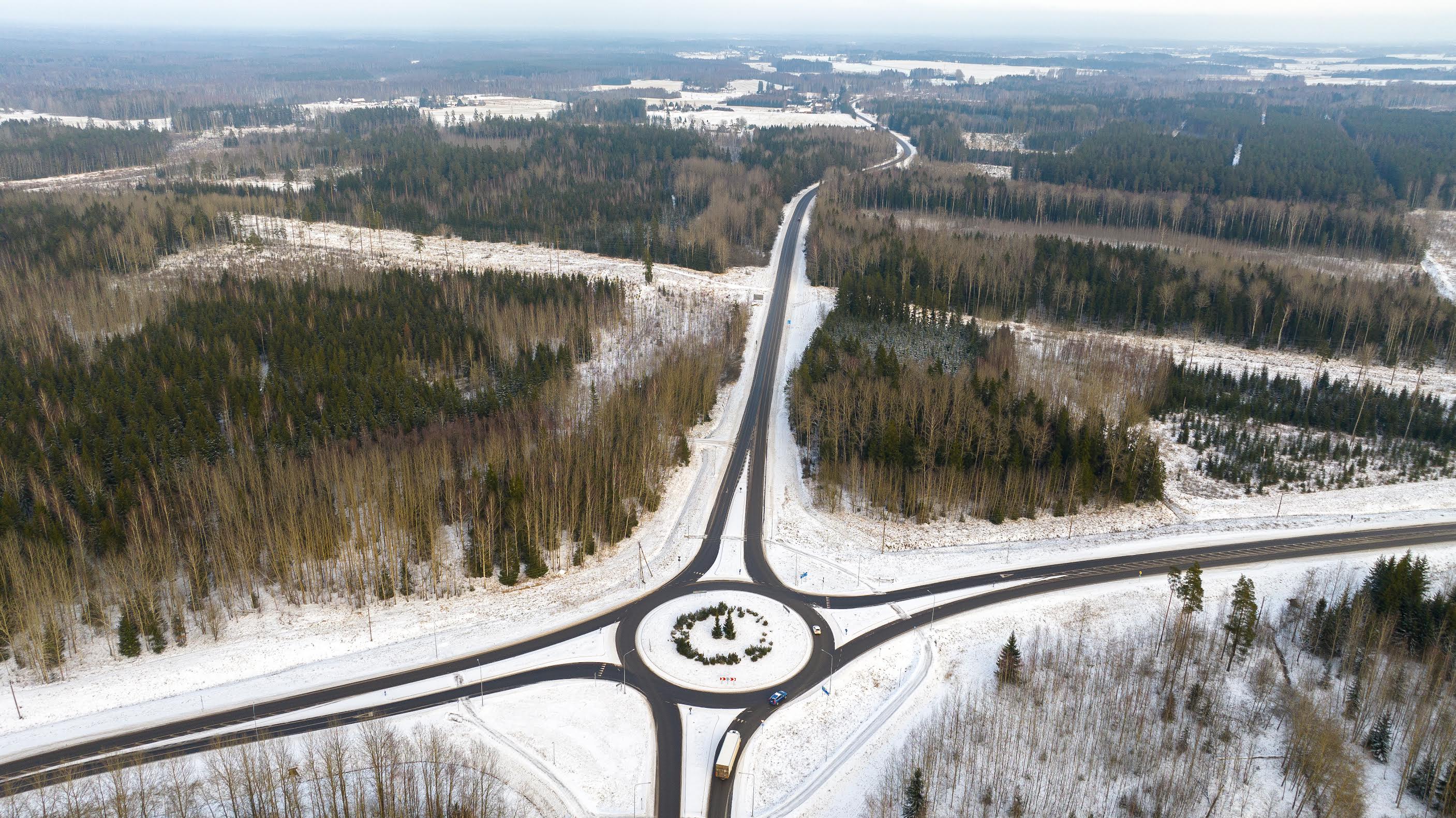 Äsja alanud aastal on Võru valla üheks suurimaks investeeringuks Kääpa-Võru kergliiklustee ehitus. Foto: Aigar Nagel