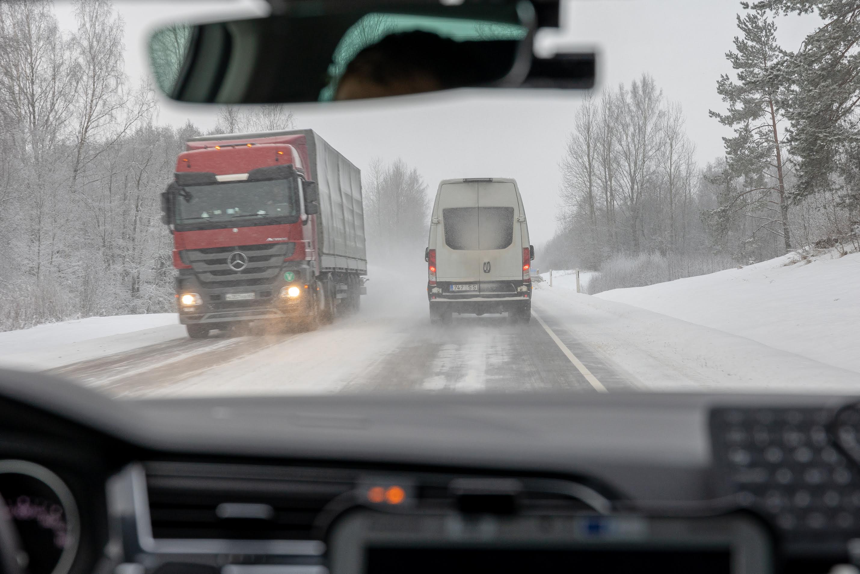 Kuigi paljud soovivad töötada veoautojuhina, siis kaugsõiduautojuhte on Võru piirkonnas väga keeruline leida. Eelistatakse vedada kaupa oma kodumaakonnas. Foto: Aigar Nagel