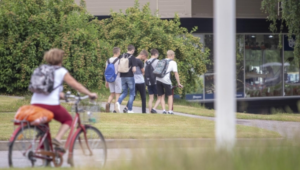 Alaealiste töötamise reeglid muutuvad lihtsamaks