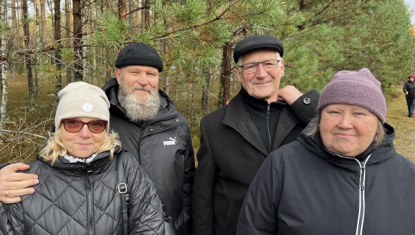 KÜSITLUS Kuidas tänavuse Lindora laadaga rahule jäite? Mitmendat korda olete laadal? Millised olid laadaostud?