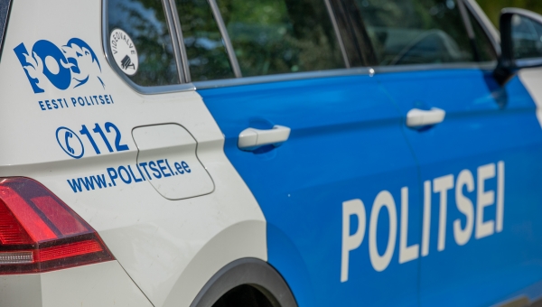 Tolli nädal: illegaalne sukeldumisülikond, matrjoškad ja nikotiin