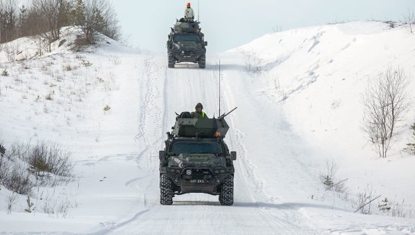 Ajateenijate toetus tõuseb kolmandiku võrra
