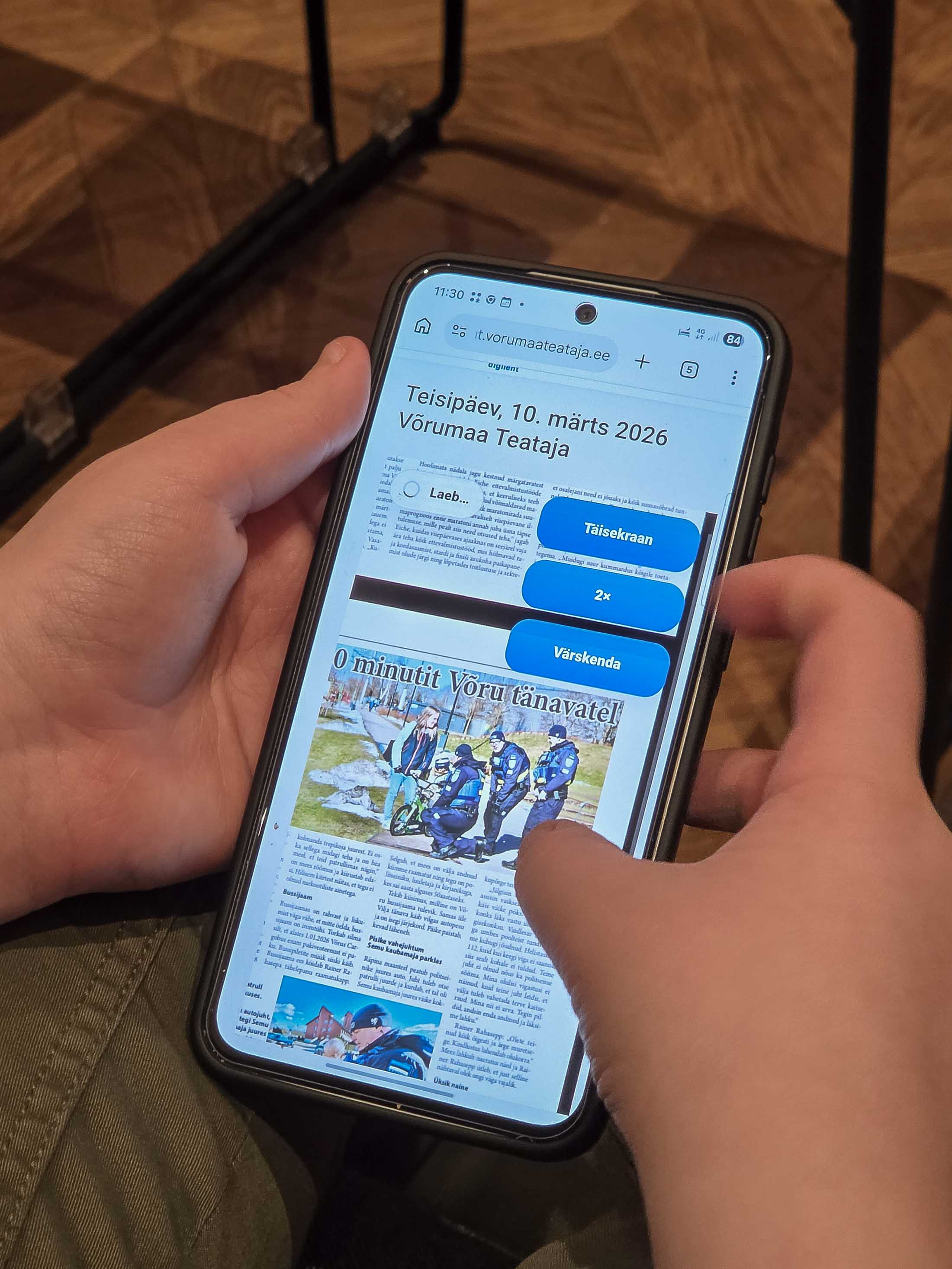 Kohalviibijatel oli võimalus logida sisse Võrumaa Teataja digilehe proovikontoga. Fotod: AIGAR NAGEL