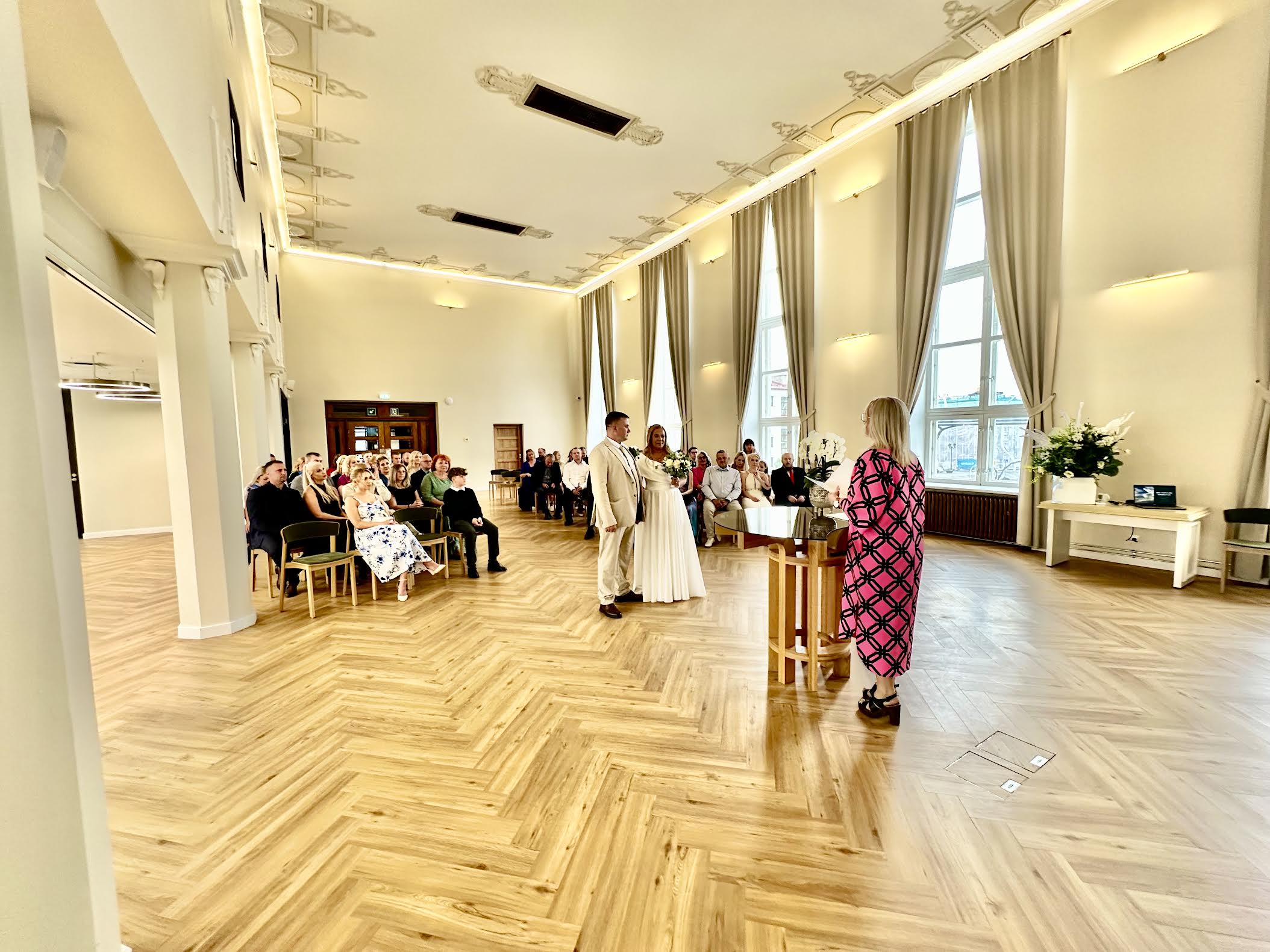 Liliana ja Anti abielu registreerimine Võru linna esindussaalis 29. mail 2026. FOTO: Kalev Annom