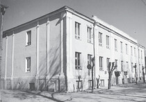 Võru õpetajate seminari hoone, Võru linna 1. 7-klassiline kool, kui seal õpetas lapsi tänane juubilar, õpetaja Anni Rinne (2010). Fotod: ERIK KAMBERG
