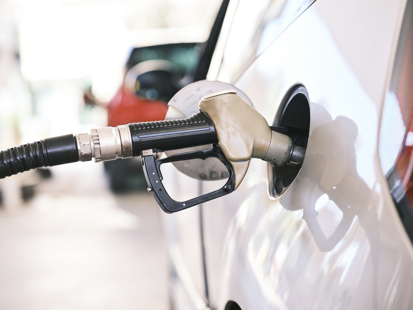 Kõrged kütusehinnad on enim mõjutanud maapiirkondade inimesi